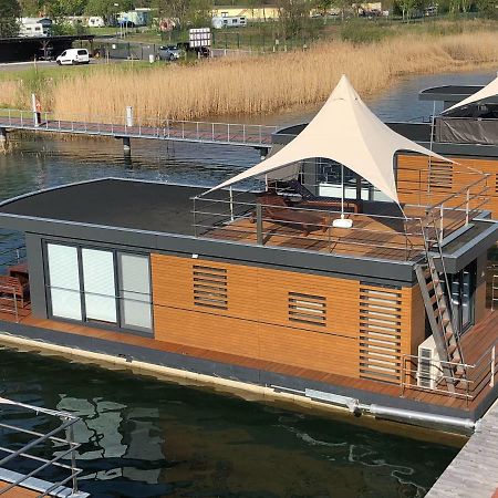 Hotel Hausboot Harmonie Bitterfeld-Wolfen Exterior foto